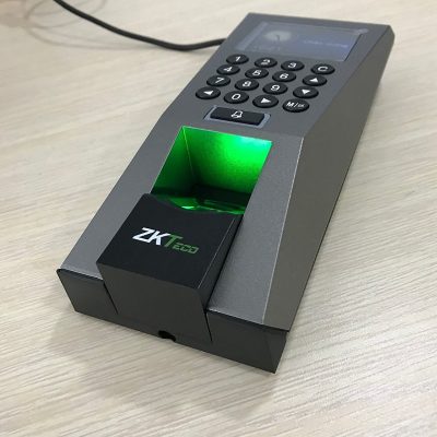 may cham cong zkteco f18