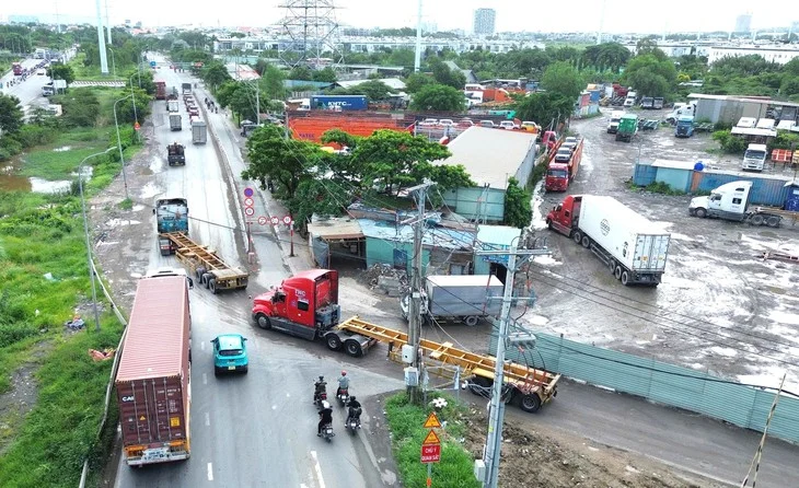 Báo Giá Lắp Đặt Hệ Thống Kiểm Soát Bãi Xe Container 2026 2 Báo Giá Lắp Đặt Hệ Thống Kiểm Soát Bãi Xe Container 2026 | lắp đặt hệ thống kiểm soát bãi xe container