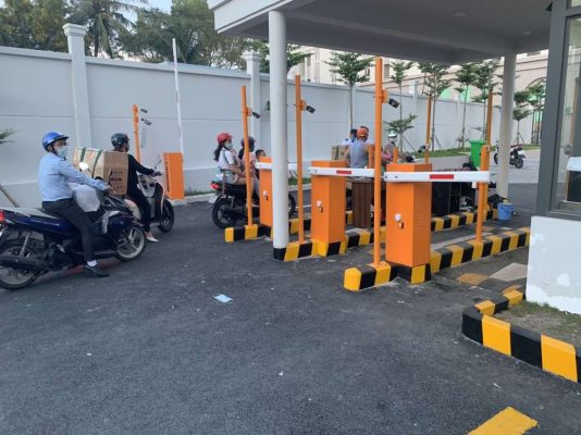 Lắp barie tự động tại Thanh Hóa giá rẻ -Hoàng Phát 2026 2 Lắp barie tự động tại Thanh Hóa giá rẻ -Hoàng Phát 2026 | lắp barie tự động tại Thanh Hóa
